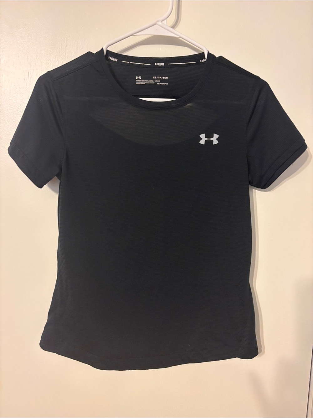 Under Armour Black Women’s Short-Sleeve Performance Tee